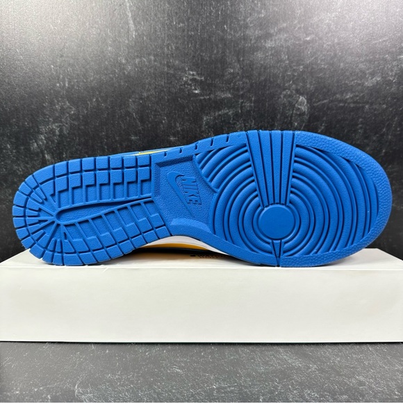 NIKE DUNK LOW RETRO UCLA MENS SHOES SIZE 9.5 BRUINS LOS ANGELES GOLD YELLOW BLUE - Picture 5 of 11